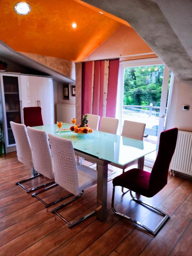 Guest House Klara Solin Exterior foto